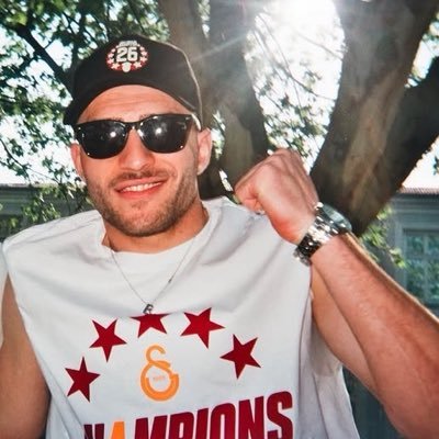 def's profile picture