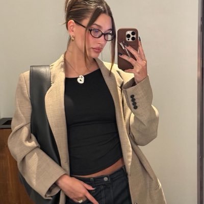 tevret fikfik's profile picture