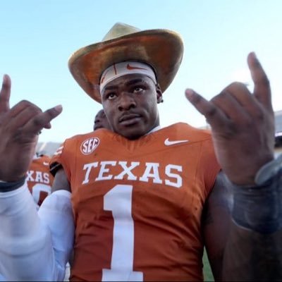 YoungChuy23's profile picture