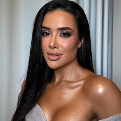 Jordana ⚡'s profile picture