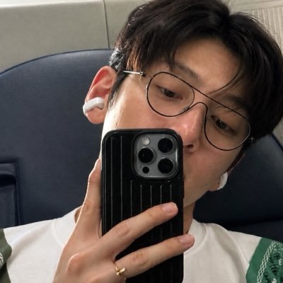 َ's profile picture