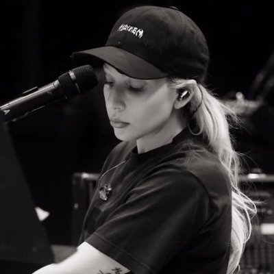 Laura nur's profile picture