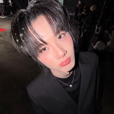 auausaveee's profile picture