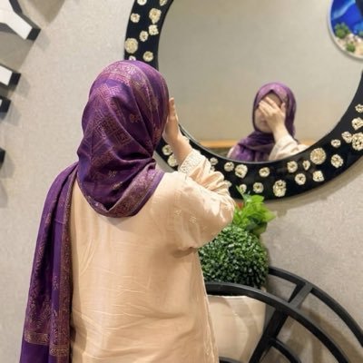 Neelam khan 🐦's profile picture