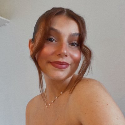 charlotte's profile picture