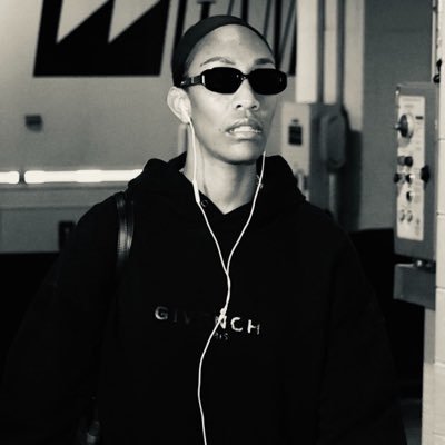 LegSleeve's profile picture
