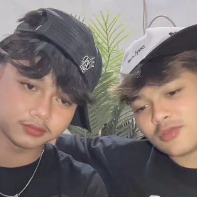 ` t a a |'s profile picture