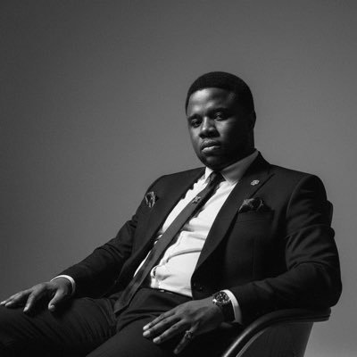R O y 🇨🇮's profile picture