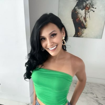 AuthorJadeGreene💚MIAMI 9/20-9/30💚's profile picture