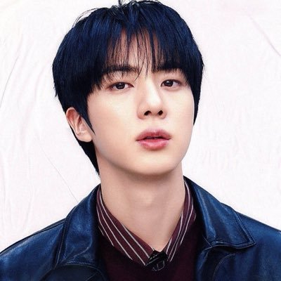L A U R E N's profile picture