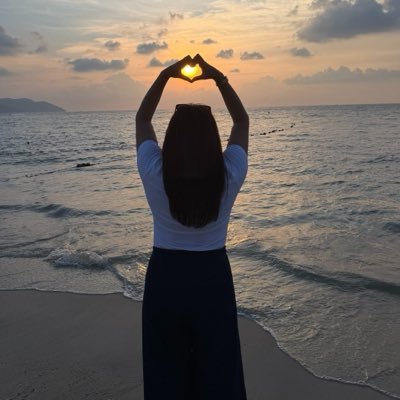 Miss tweet's profile picture