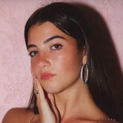 😇's profile picture