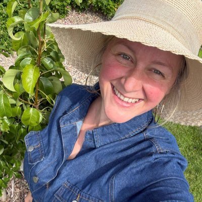 yourmarleneb's profile picture