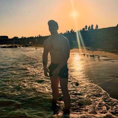 James 🤠's profile picture