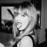 🕊♡|شاعر شکنجه شده's profile picture