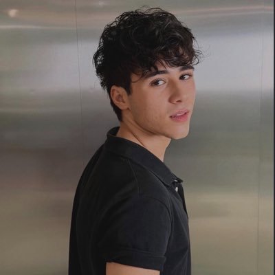 efe şan updates's profile picture