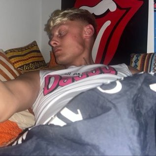MRlickXX69's profile picture