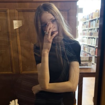 zarina's profile picture
