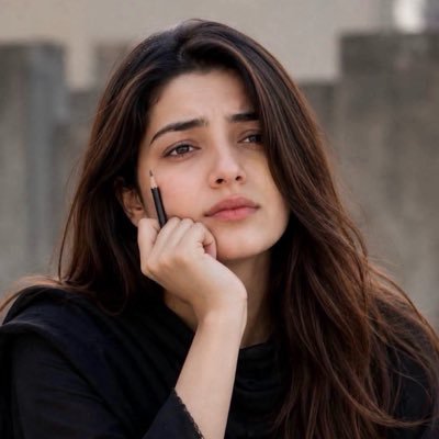 سلگتے جذبات 🔥's profile picture