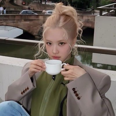 luna's profile picture