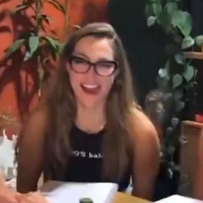 Mona ♟️'s profile picture