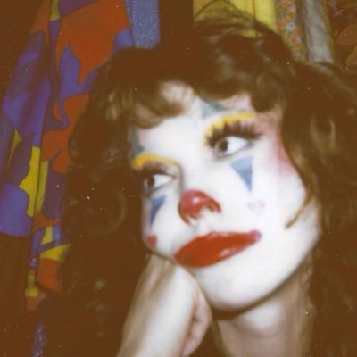 schizophrenia's profile picture