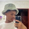 6's profile picture