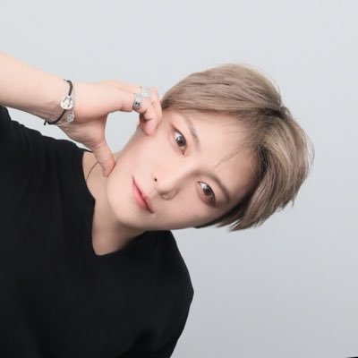 냥재리's profile picture