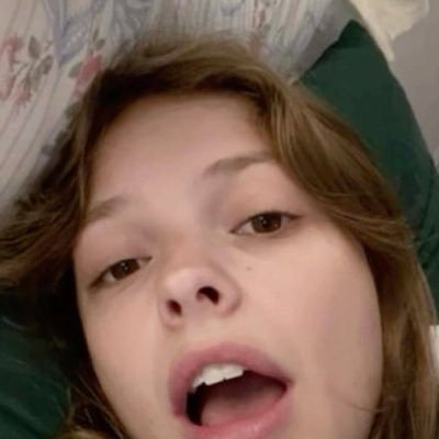 renatrola's profile picture