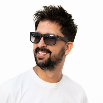 javioliveira's profile picture