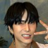 what's that 무지개's profile picture