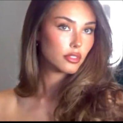reb 𑣿 ꕤ ⁹³'s profile picture