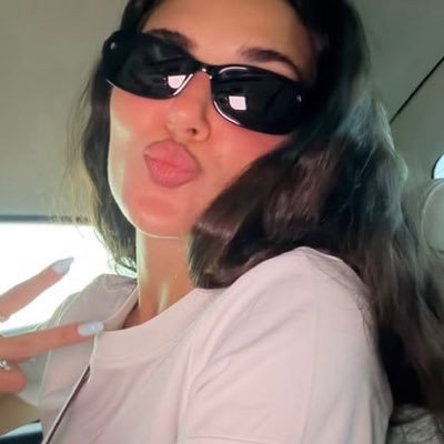 𝐵's profile picture