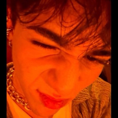 unstan sena⭑🪩's profile picture