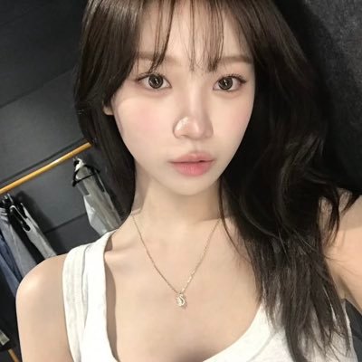 msgzuha's profile picture