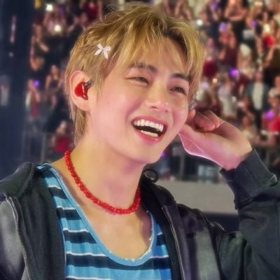 𝑾𝒊𝒏𝒕𝒆𝒓 SAW TAEHYUNG ~'s profile picture