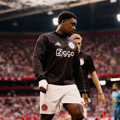 WEL's profile picture