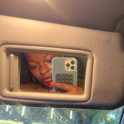 love, ife.'s profile picture