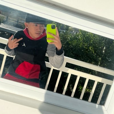 ITSYOURBOY😊's profile picture