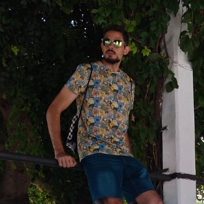 Edu 🍂 🎮's profile picture