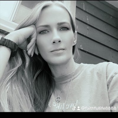 Savedbyfaith33's profile picture