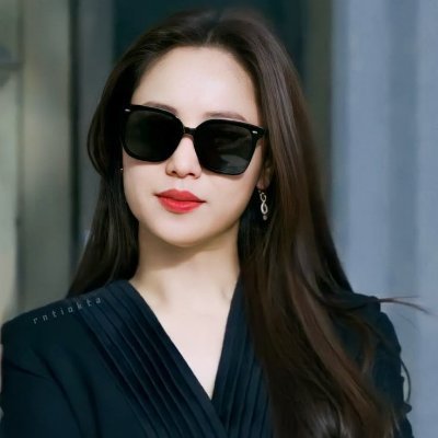 liz44023's profile picture