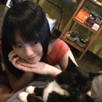 因为想吃薯条所以点了番茄酱's profile picture