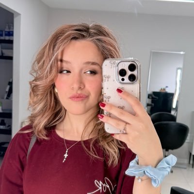 nniiaayy's profile picture