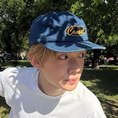 zee ᯓ★🍦's profile picture