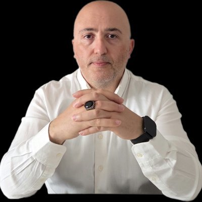 erdem gençay's profile picture