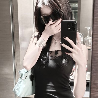 eisa's profile picture