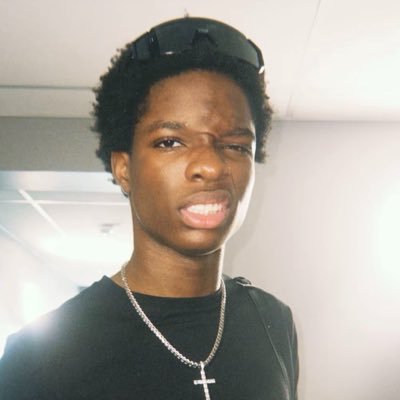 𝐂𝐡𝐚𝐦𝐩𝐳𝐍𝐞𝐰𝐬's profile picture