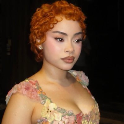 ykspixee's profile picture