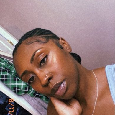 DecembersVeryOwn👑's profile picture